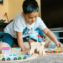 Bigjigs Rail Coastal Clean Up Train Set