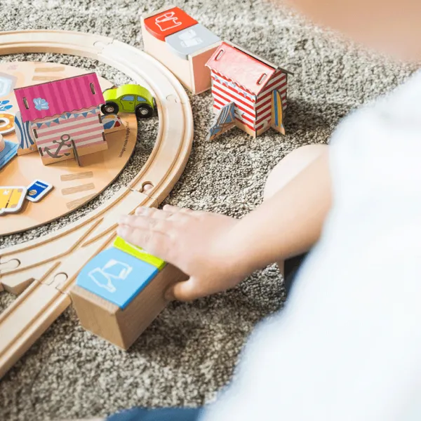 Bigjigs Rail Coastal Clean Up Train Set
