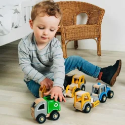Bigjigs Toys Mini Blue Tractor