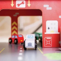 Bigjigs Heritage Playsets Park & Play Garage