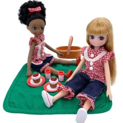 Lottie Picnic in the Park