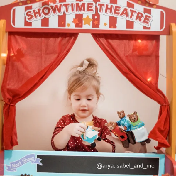 Bigjigs Toys Table Top Theatre